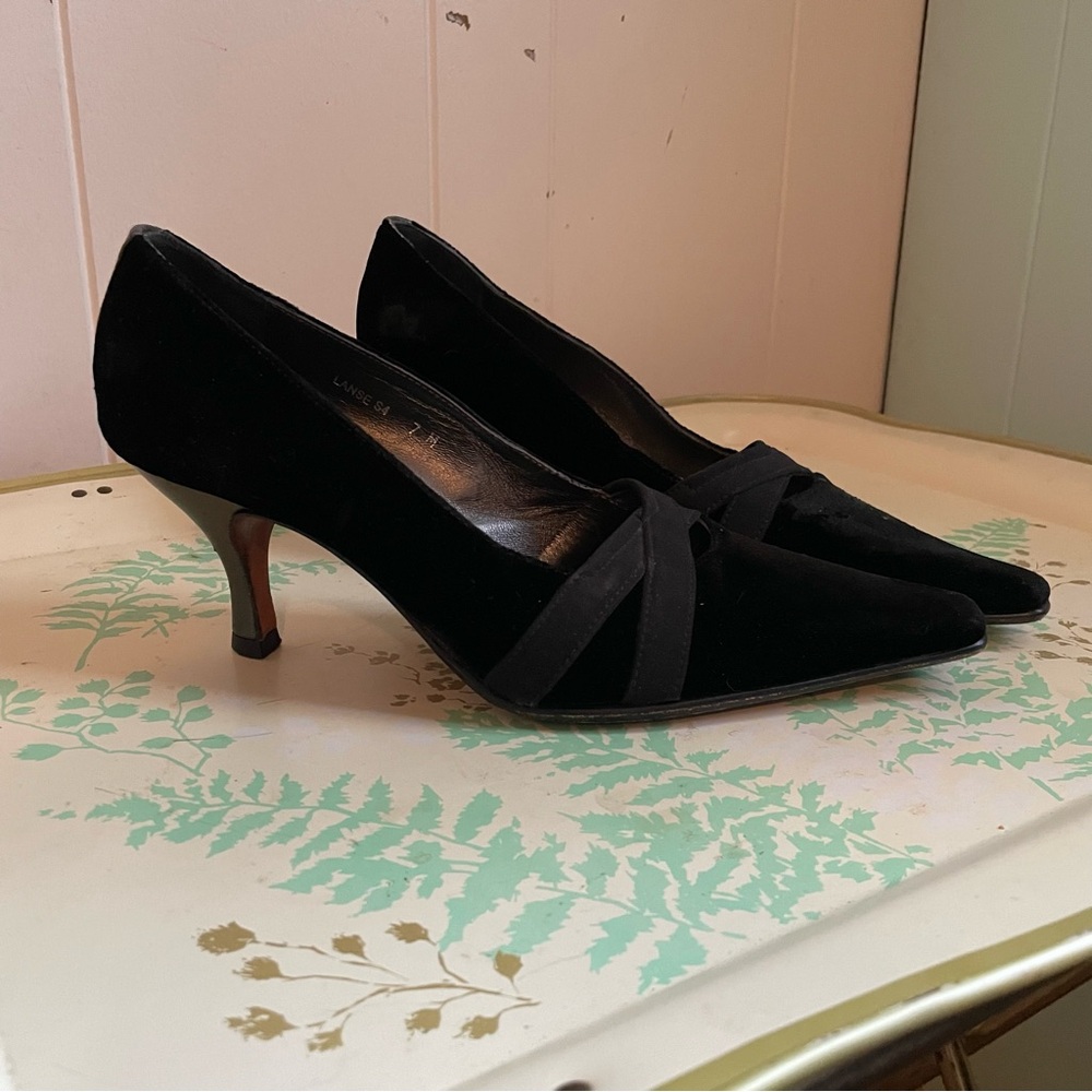 Donald J Pliner Velvet Kitten Heels